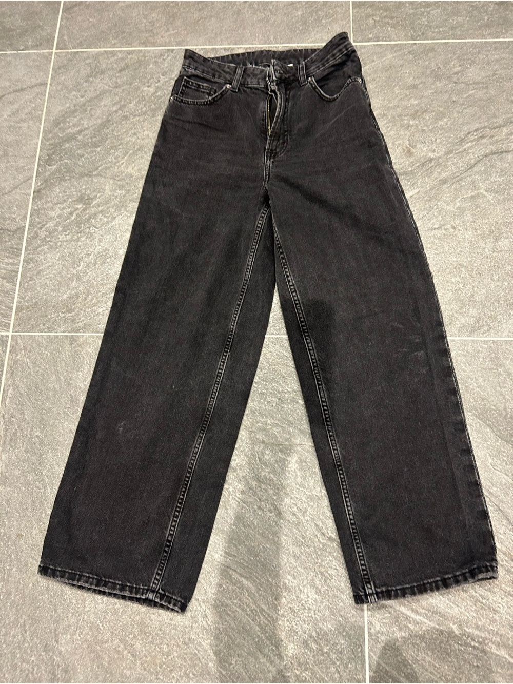 H&M Women's High-Rise Wide-Leg Jeans - Black